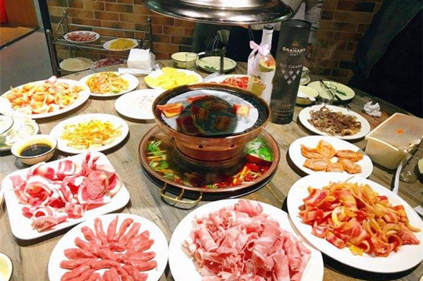 王三烤肉火锅加盟